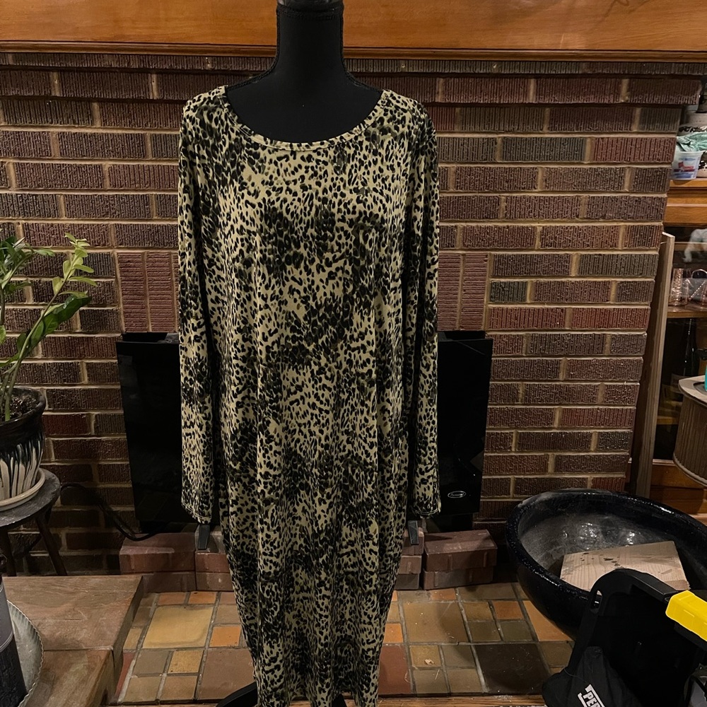 LuLaRoe animal print size 3X